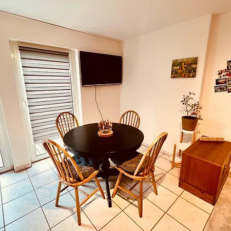 Momentgluecklich In Appartement